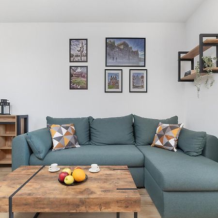 Szczecinski Apartament Kwiatkowskiego W Spokojnej Okolicy By Noclegi Renters エクステリア 写真